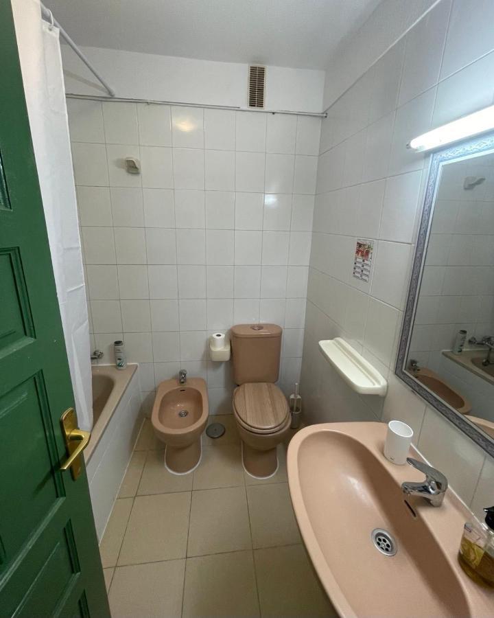 Alondras Park Mialsoma Apartment Арона Екстериор снимка